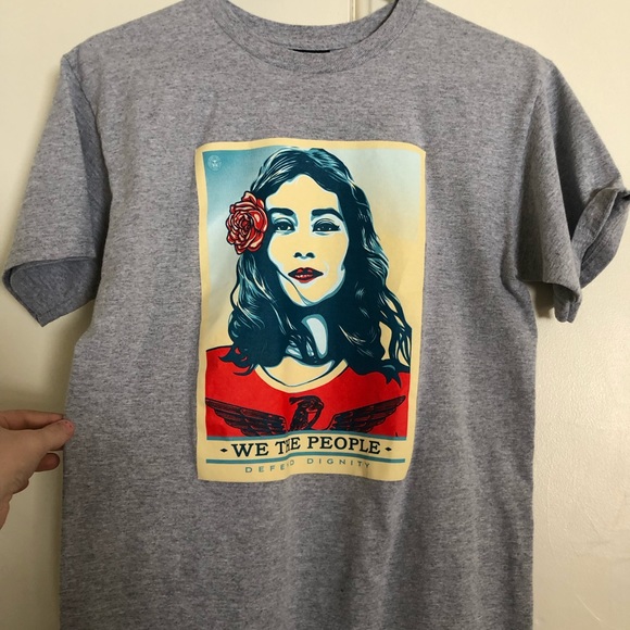 Obey Tops - Obey tee shirt